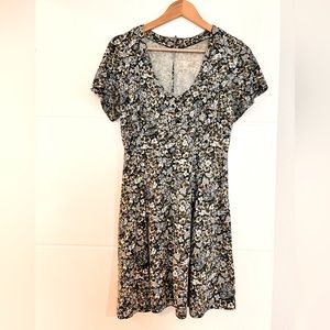 Vintage 90s floral dress